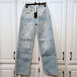 NWT Innovare Denim Flower Cutout Jeans Size S (US4)